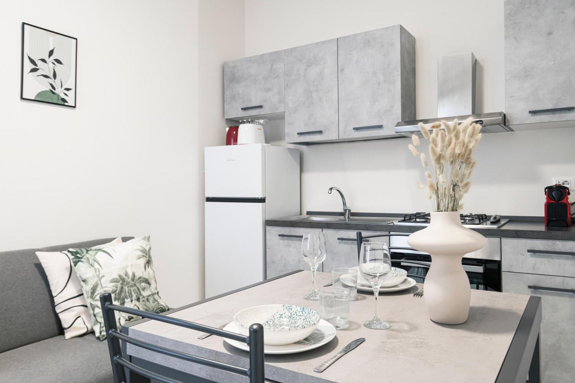 Easylife - Appartamento Elegante Moderno E Accogliente - La Tua Oasi In Citta 밀라노 외부 사진